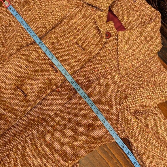 VINTAGE wool trench coat, burgundy tweed, burgundy lining - Picture 10 of 15